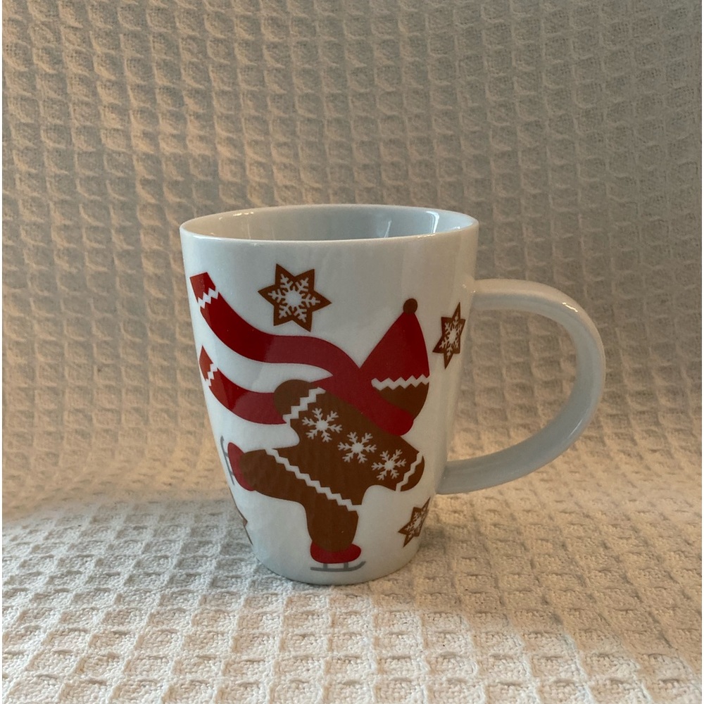 Crate&Barrel Skating Gingerman With Snowflakes Mug